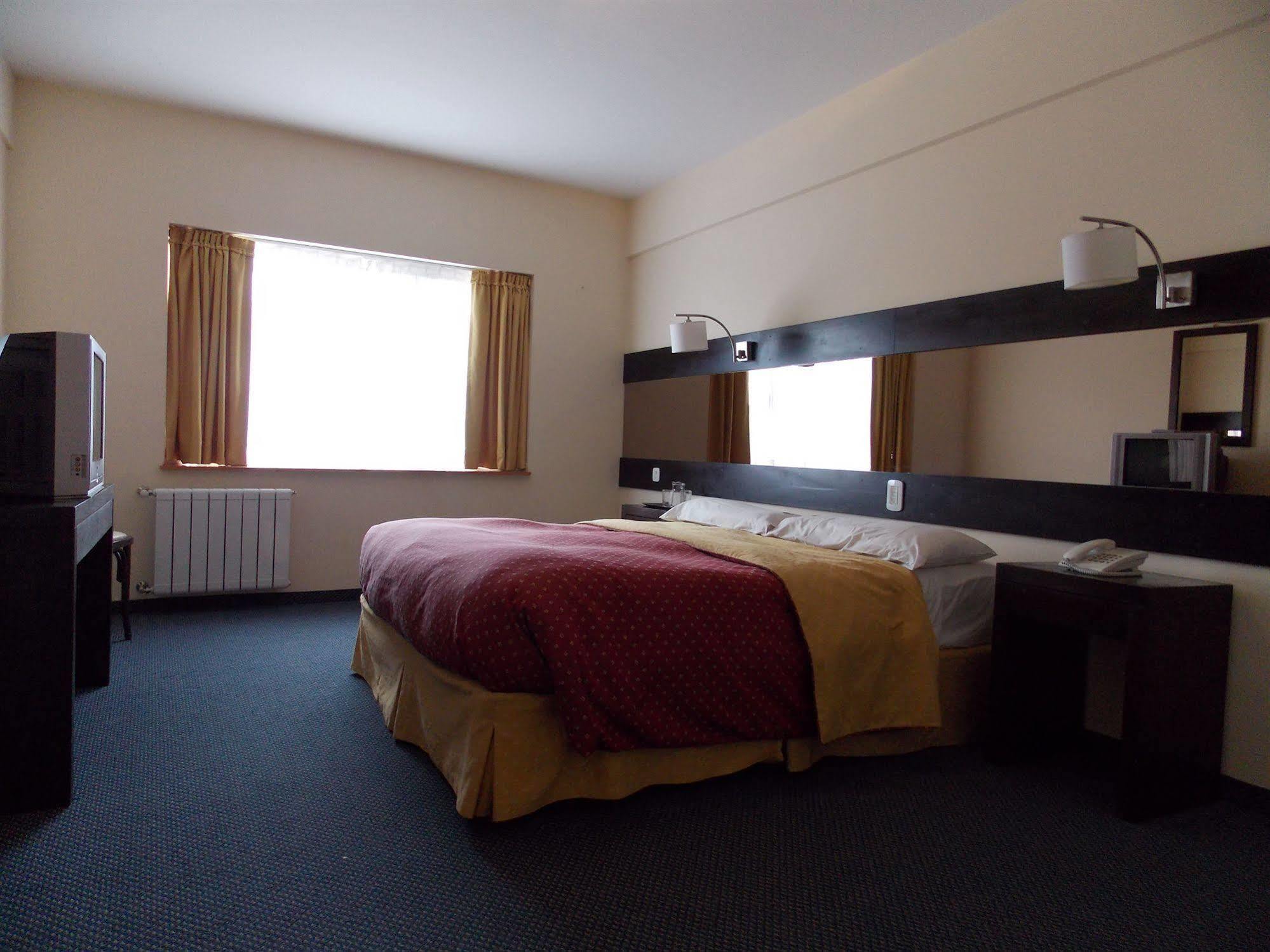 Marcopolo Suites Calafate Ель-Калафате Екстер'єр фото